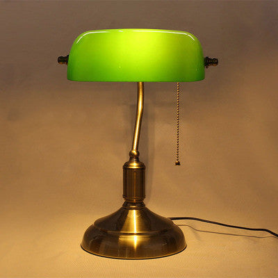 Lampka Nocna Biurowa w Stylu Retro – Zielony Klosz i Złota Podstawa