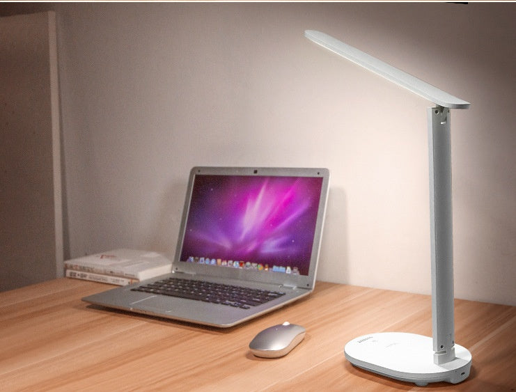 Lampa stołowa LED z dotykowym włącznikiem i ładowaniem – styl nowoczesny