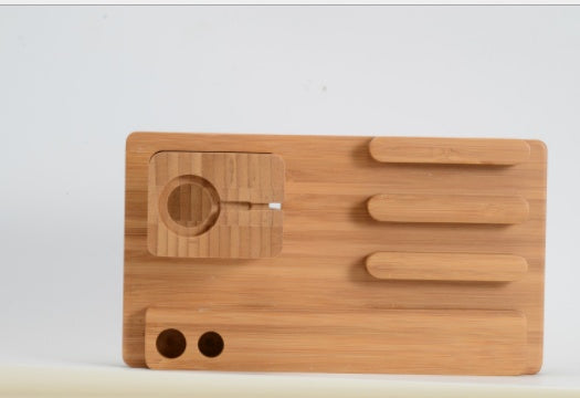 Bambusowa stacja ładująca z uchwytem na telefon, Apple Watch i iPad – 4 porty USB