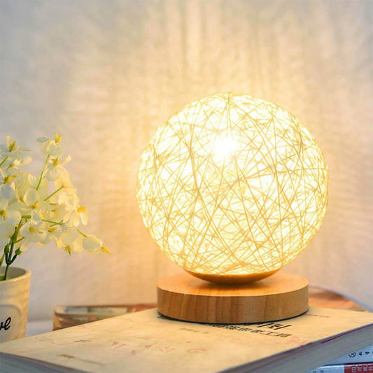Lampka LED kula rattanowa- lampka biurowa USB(2 warianty)