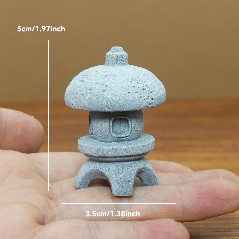 Figurki Zen Do Ogrodu i Dekoracji Wnętrz-Miniaturowe Pagody i Lampiony Japońskie