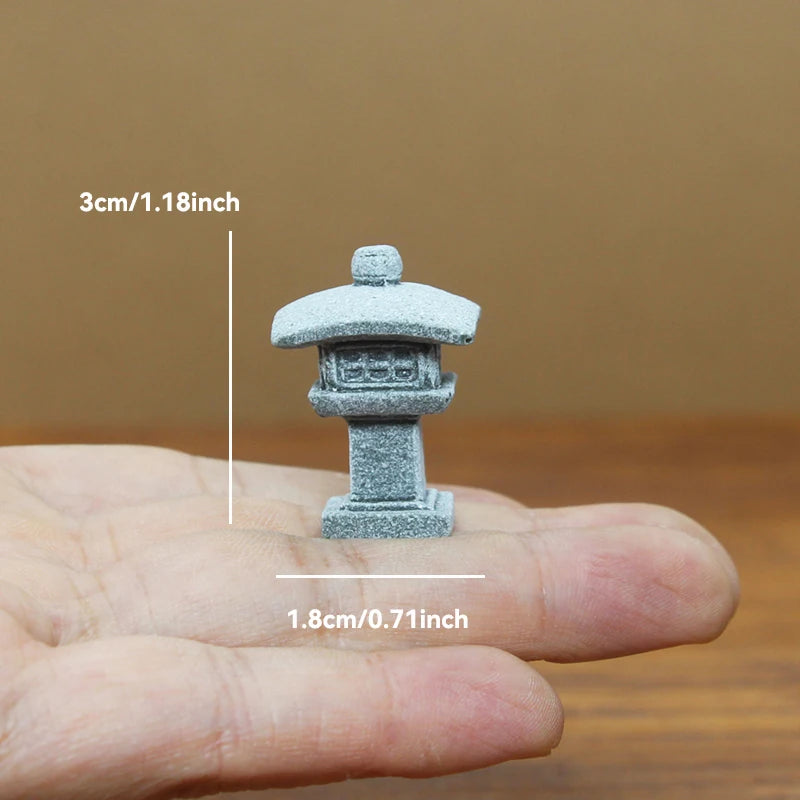Figurki Zen Do Ogrodu i Dekoracji Wnętrz-Miniaturowe Pagody i Lampiony Japońskie