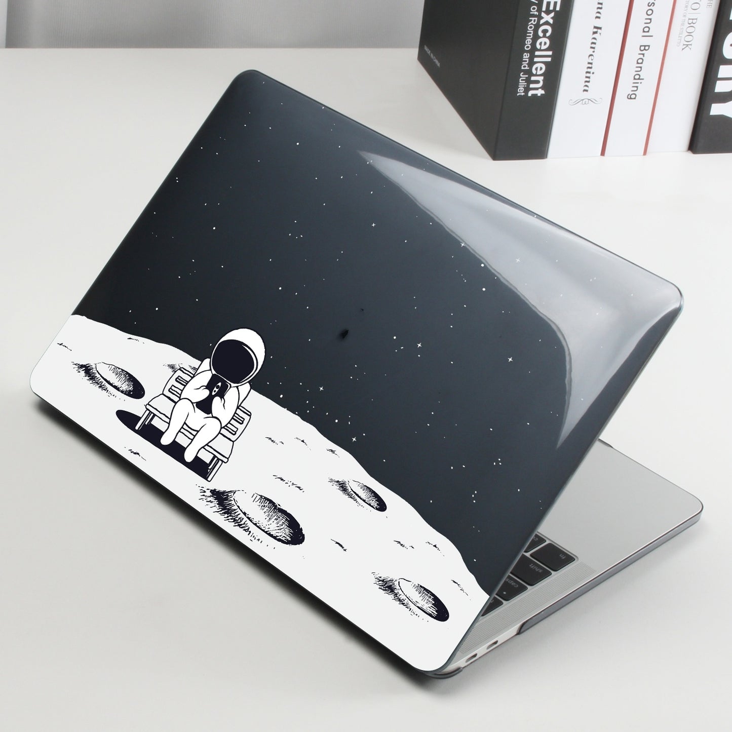 Etui ochronne do MacBook Air 13 M2 / M1 / A2681 A2337 A2179 A2338 – styl minimalistyczny