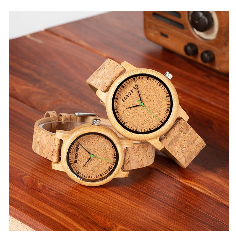 Drewniany zegarek – styl casual z naturalnego bambusa