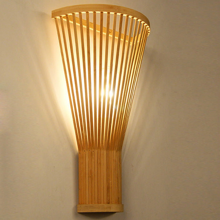 Bambusowa Lampa Ścienna w Stylu Artystycznym