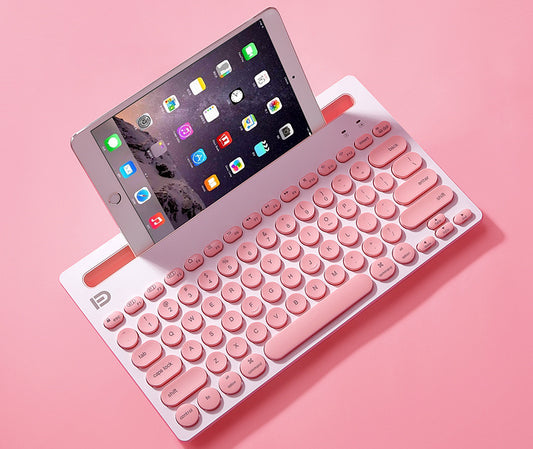 Bezprzewodowy zestaw Bluetooth – klawiatura i mysz z etui do przechowywania