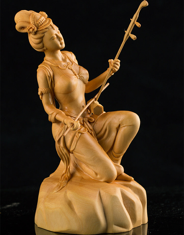 Drewniana Figurka Kobiety – Rzeźbiona Dekoracja do Domu