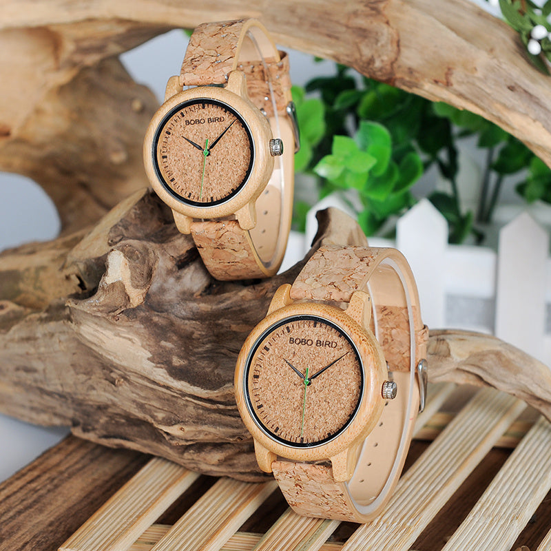 Drewniany zegarek – styl casual z naturalnego bambusa