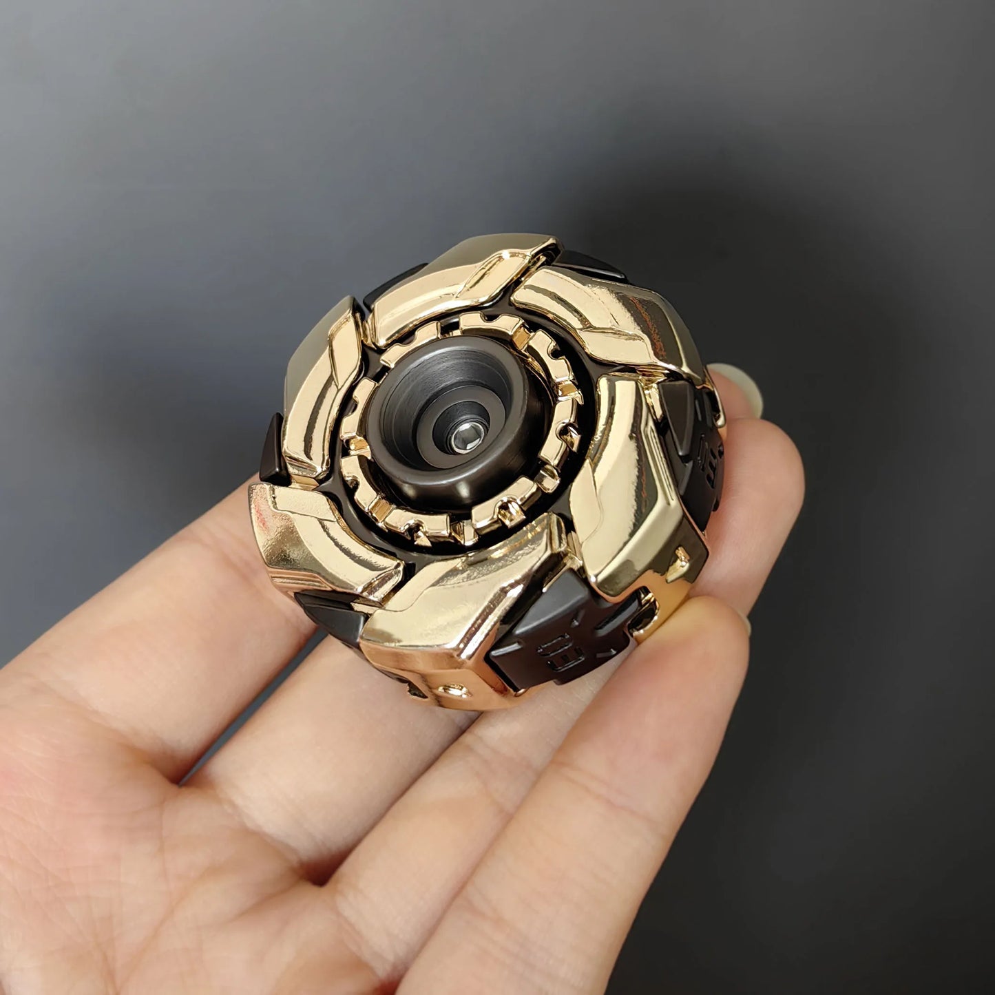 Metalowy spinner EDC z magnesem – zabawka antystresowa dla dorosłych